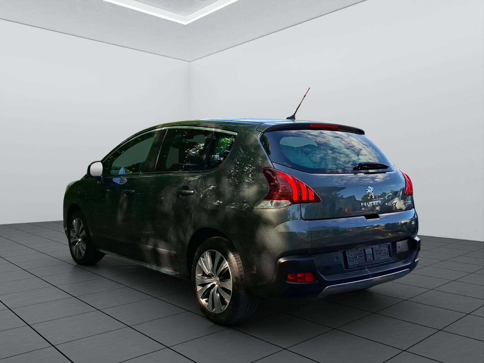 PEUGEOT 3008 1.6 16V T Style-image-4
