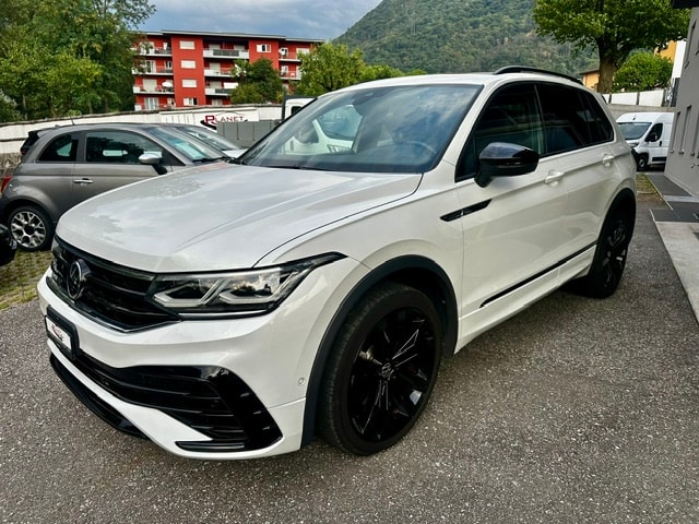 VW Tiguan 2.0TSI R-Line 4Motion DSG-showroom-element-1