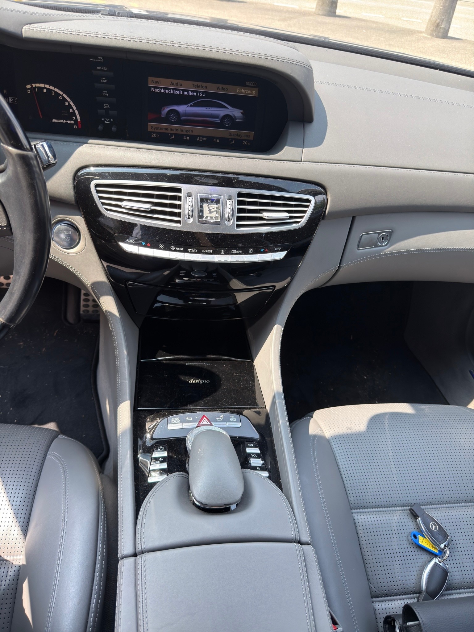 MERCEDES-BENZ CL 63 AMG 7G-Tronic-image-12