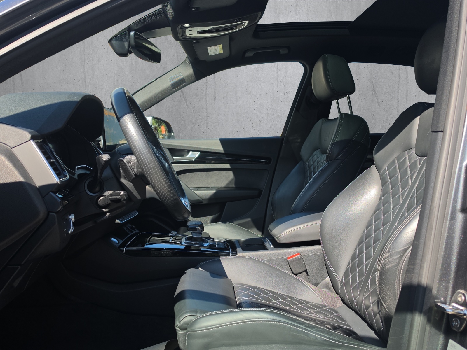 AUDI Q5 2.0 55 TFSI e S Line quattro S-Tronic-image-7