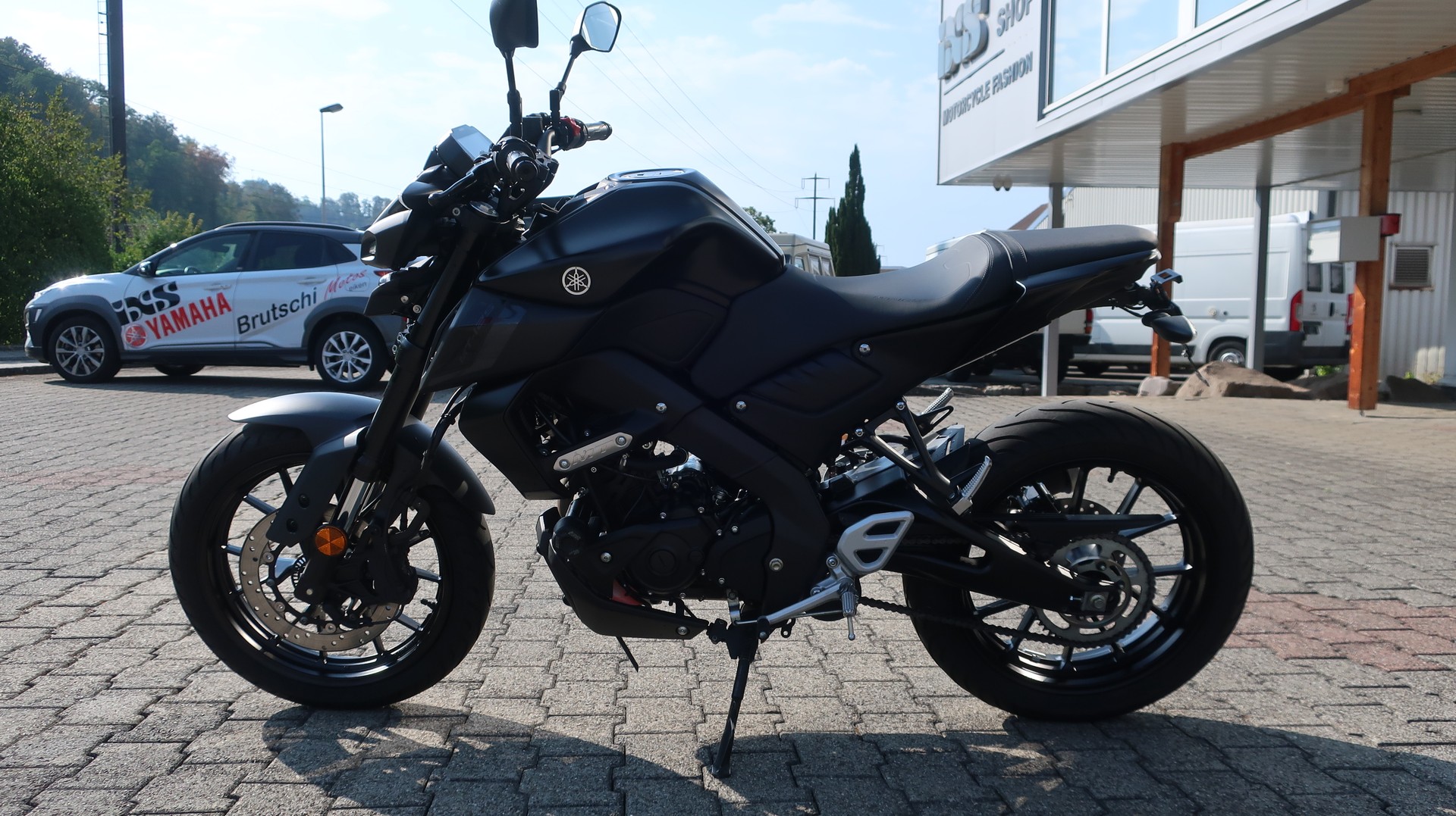 YAMAHA MT-125 ABS-image-2