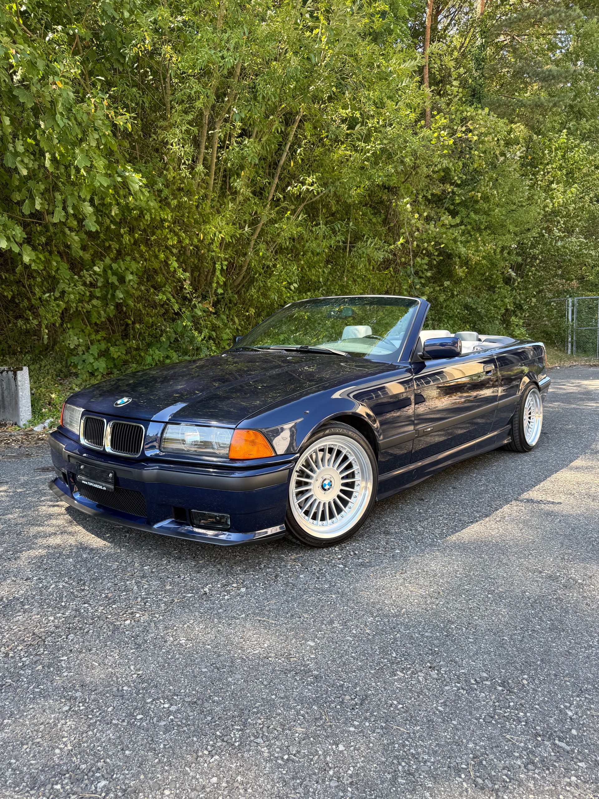 BMW 325i Cabrio
