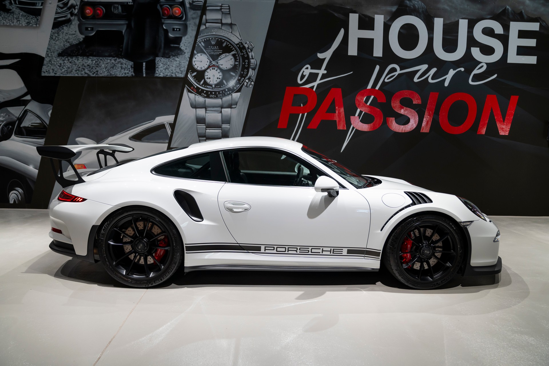 PORSCHE 911 GT3 RS PDK-showroom-element-2