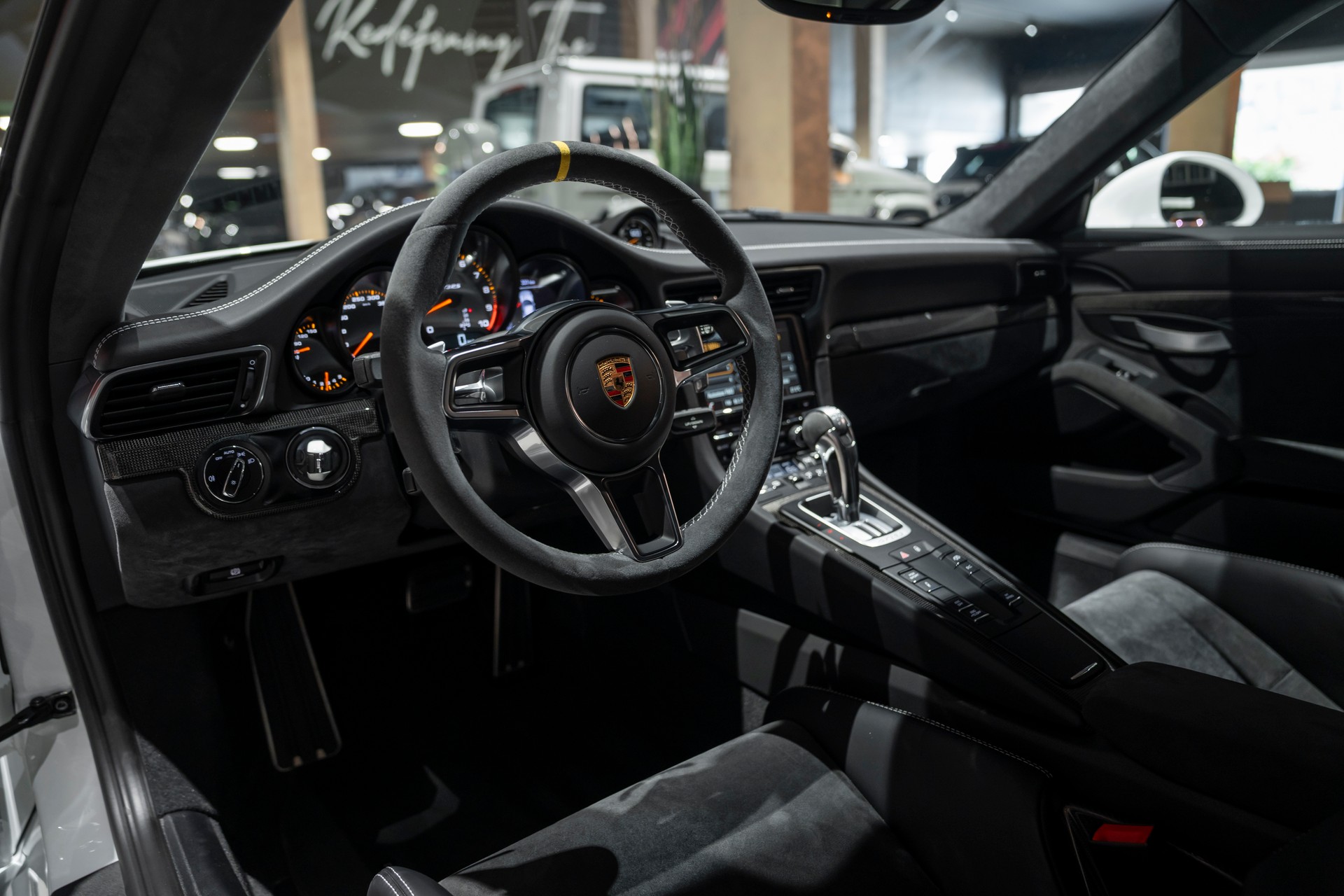 PORSCHE 911 GT3 RS PDK-image-6