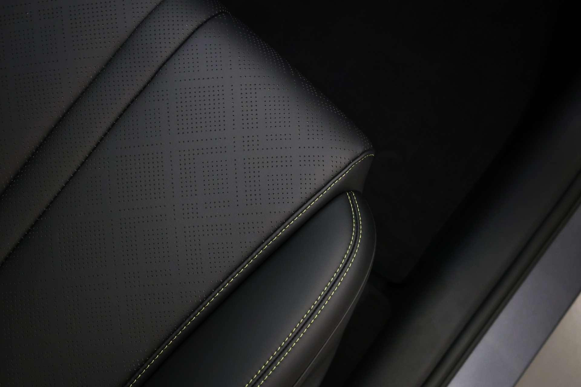 BYD Atto 2 Boost DM-i PHEV-image-23