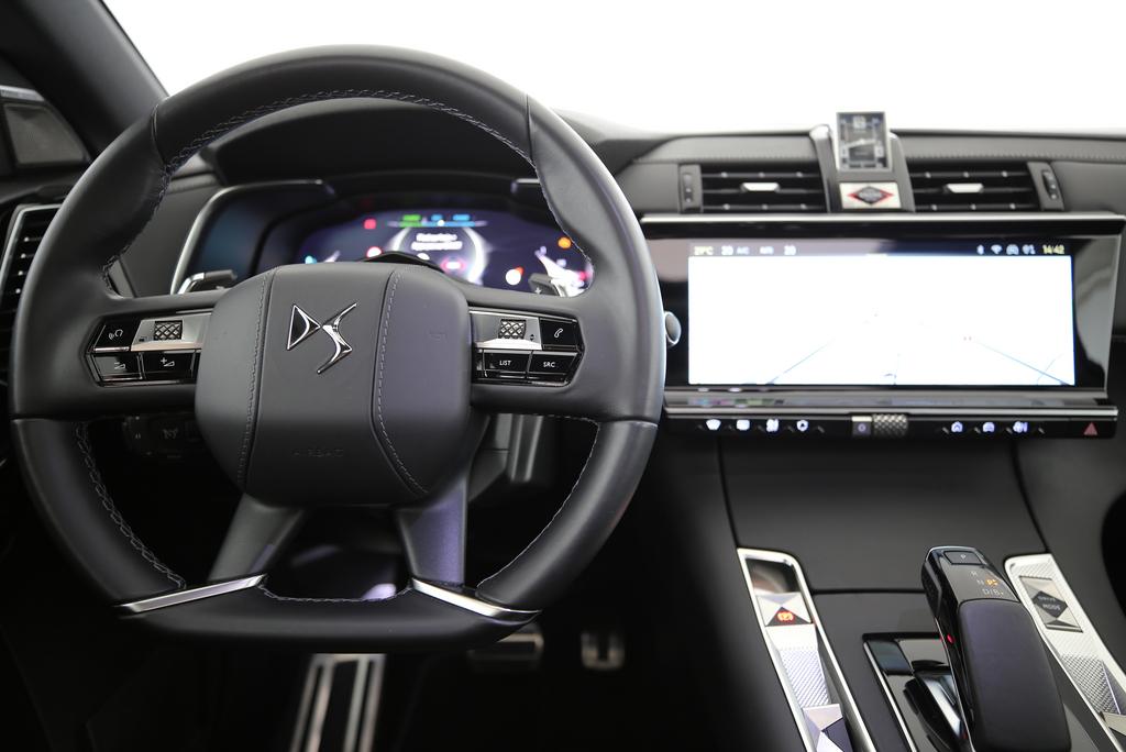 DS AUTOMOBILES 7 1.6 E-Tense Opéra-image-6