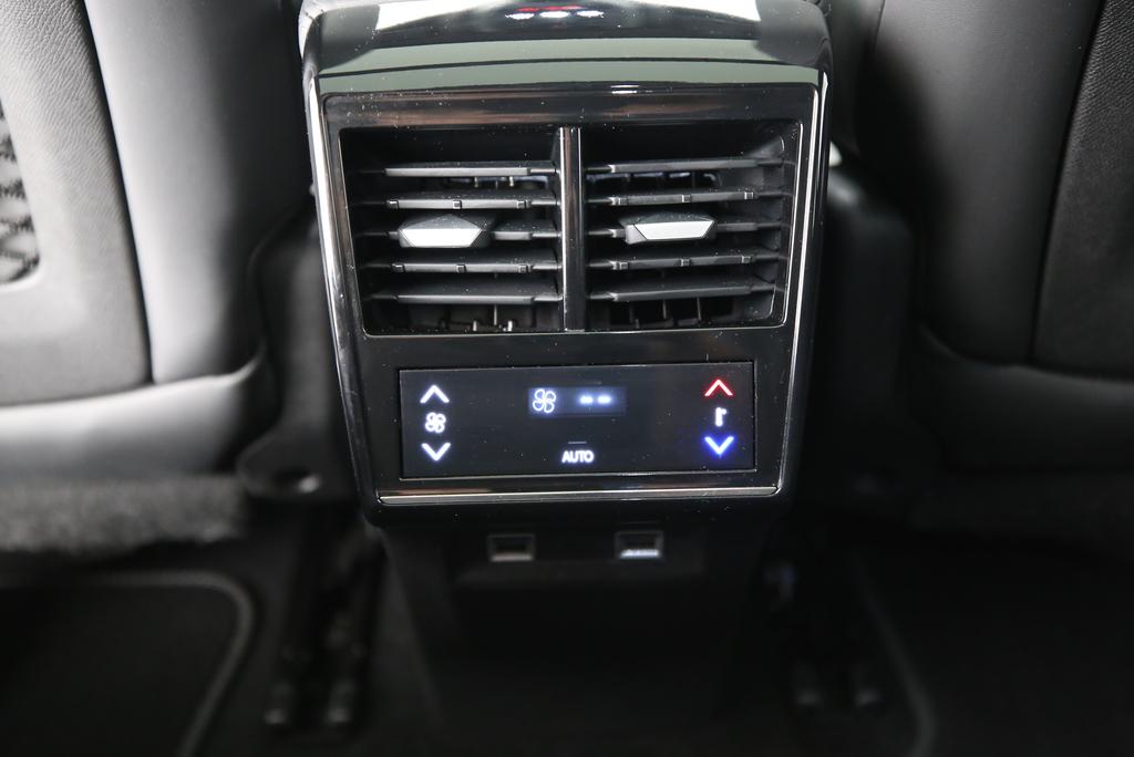 DS AUTOMOBILES 7 1.6 E-Tense Opéra-image-13
