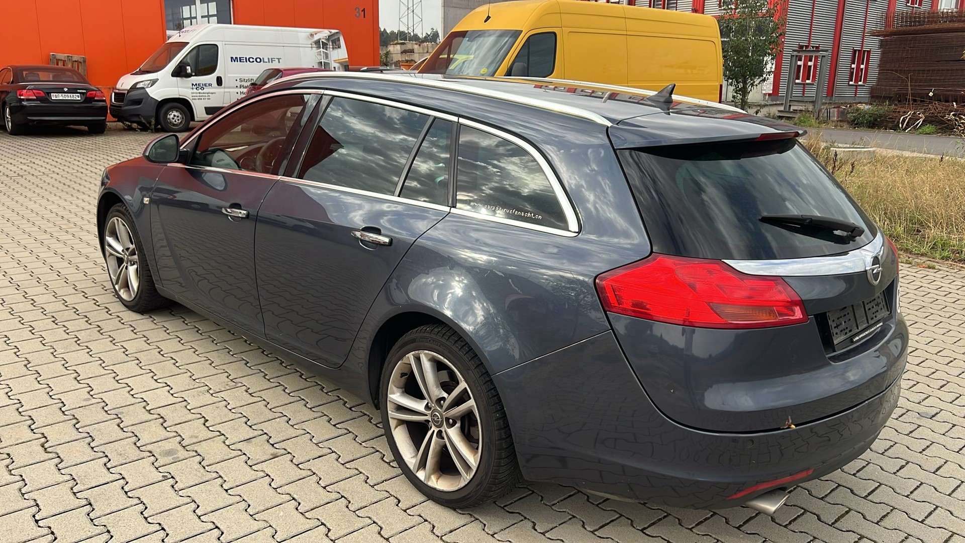 OPEL Insignia ST 2.8 Turbo Sport 4WD Aut.-showroom-element-1