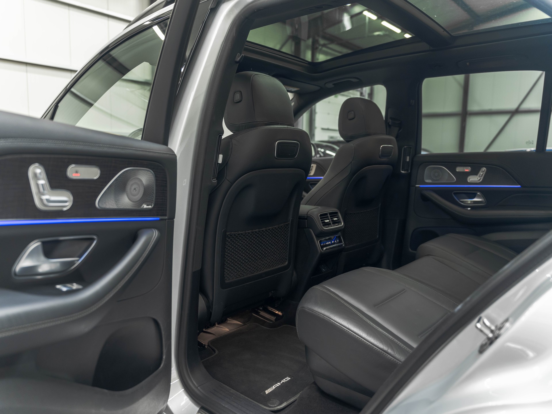 MERCEDES-BENZ GLE 450 4Matic AMG Line 9G-Tronic-image-12