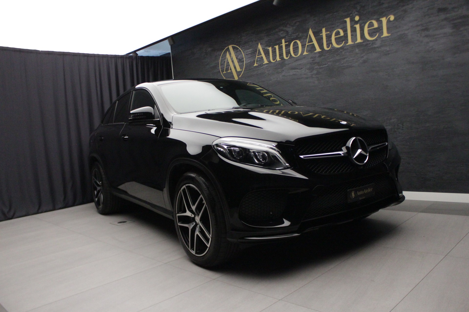 MERCEDES-BENZ GLE Coupé 350 d 4Matic 9G-Tronic **AMG-LINE**-showroom-element-1