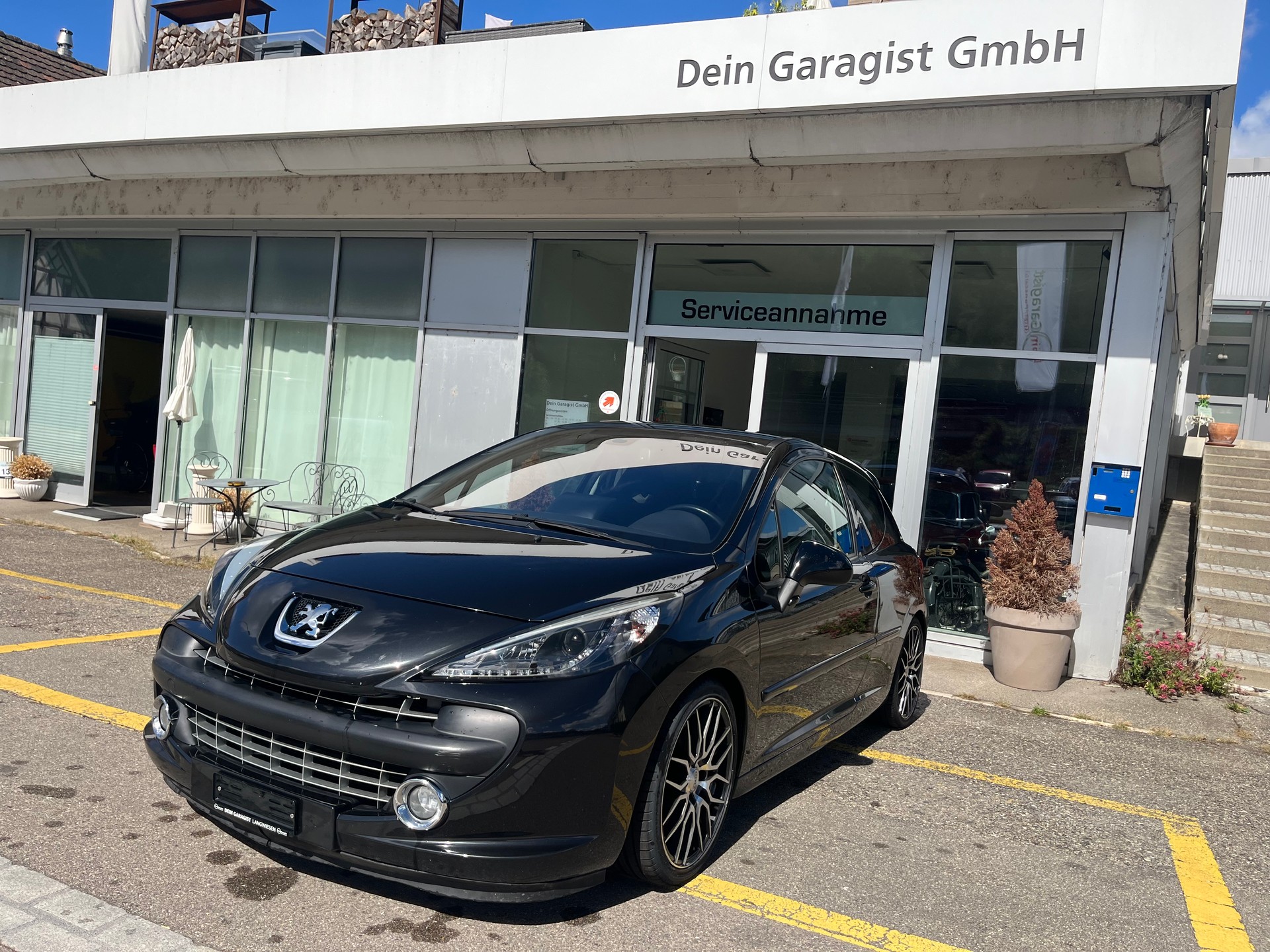 PEUGEOT 207 1.6 16V Turbo GTi