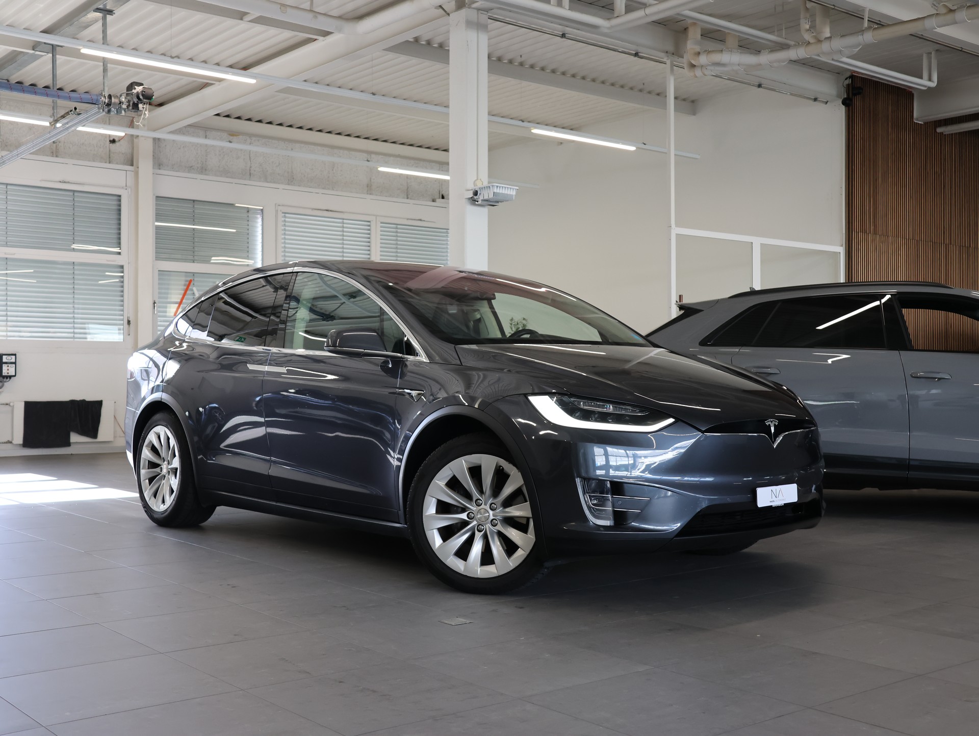 TESLA Model X 90 D *MIDNIGHT-SILVER LACKIERUNG*6-SITZE*