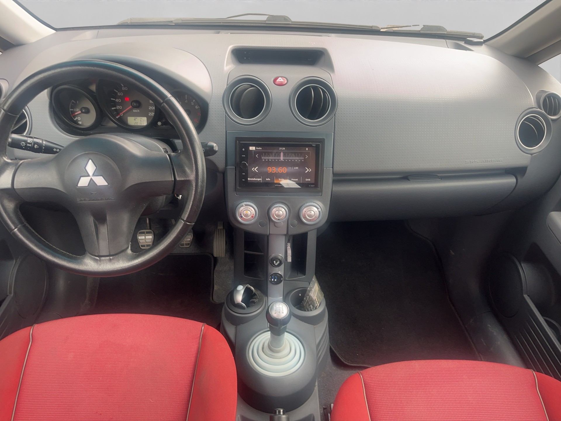 MITSUBISHI Colt 1.5 16V Instyle-image-7