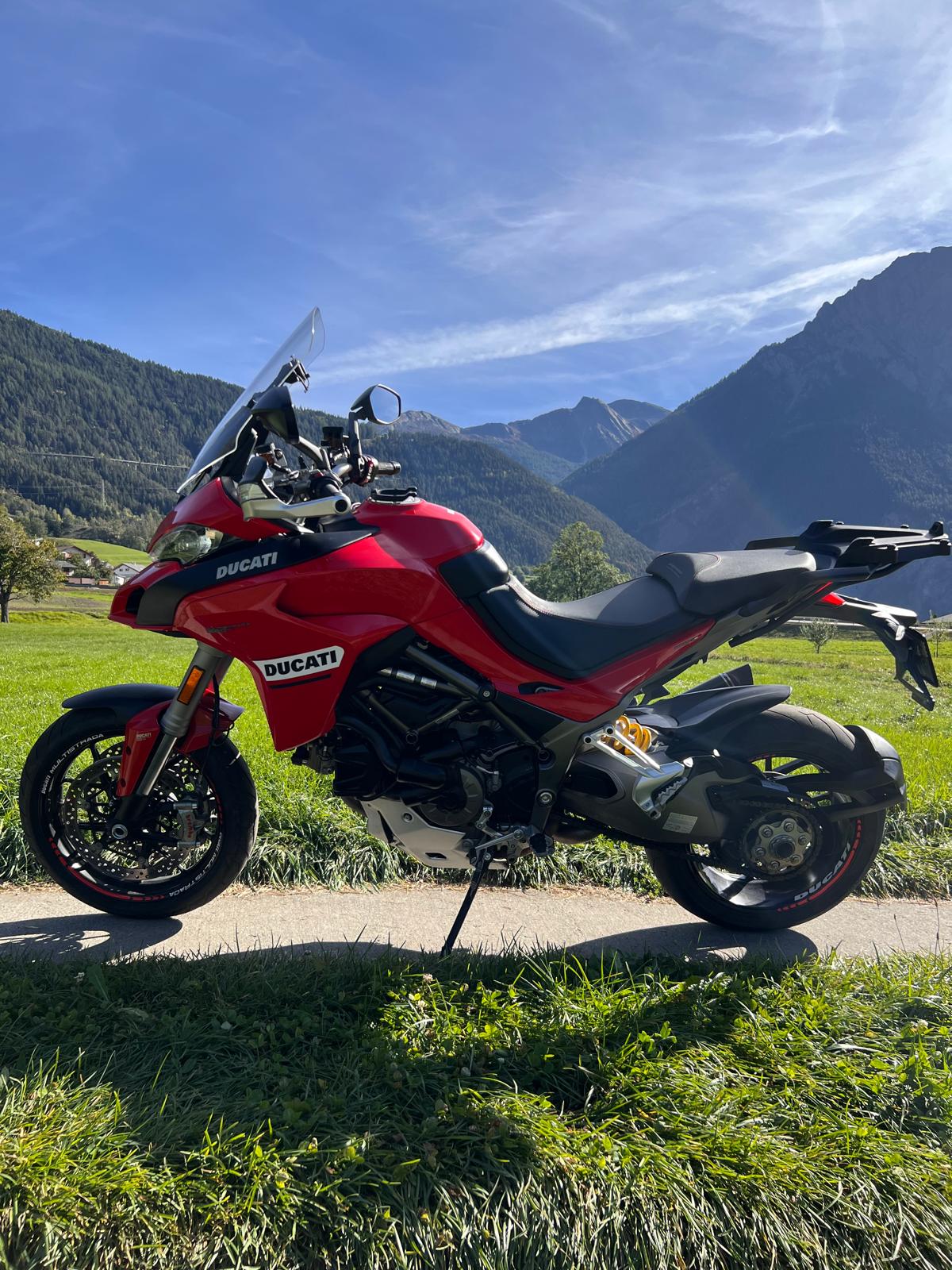 DUCATI 1260S-image-1