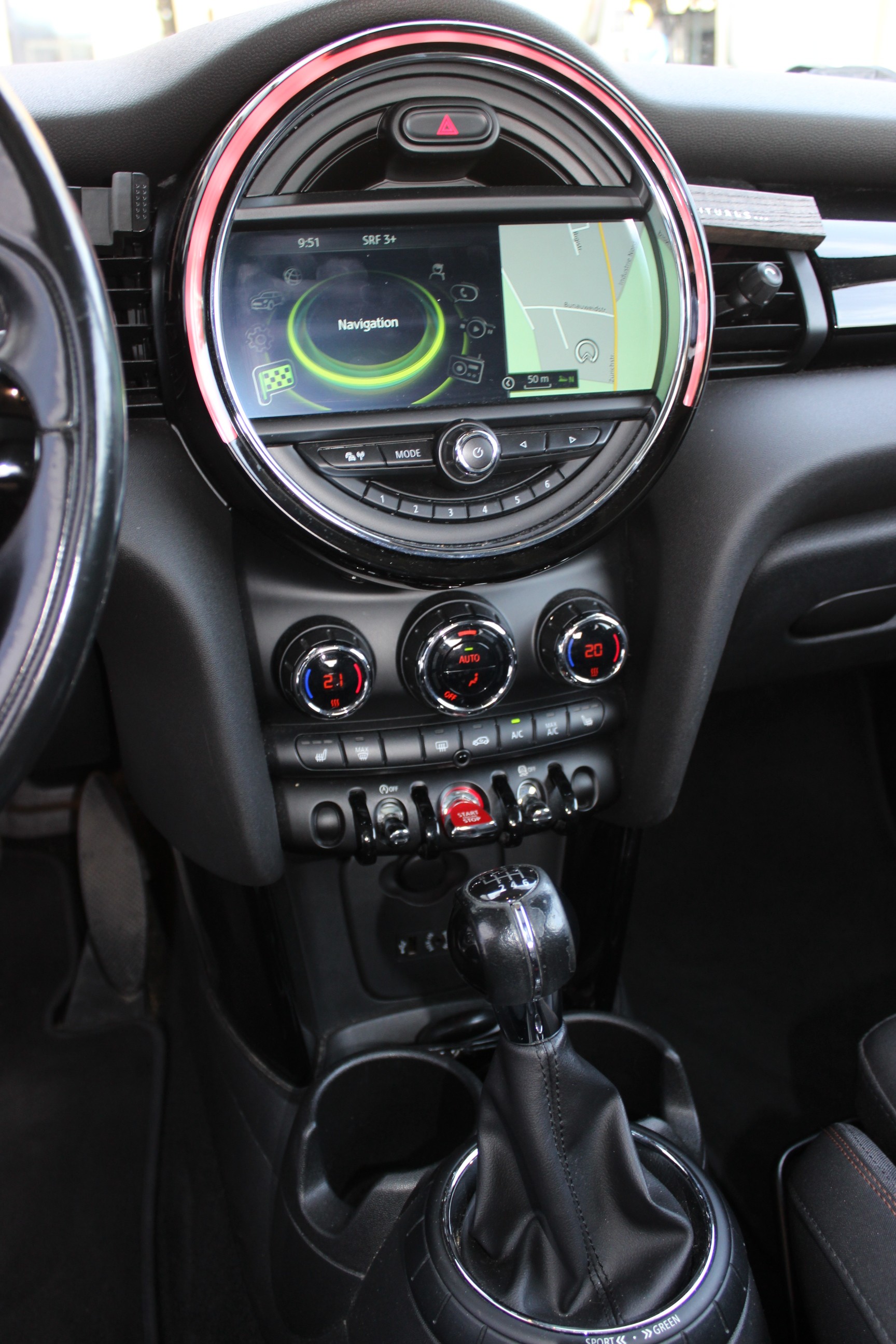 MINI 1.5i Cooper-image-11