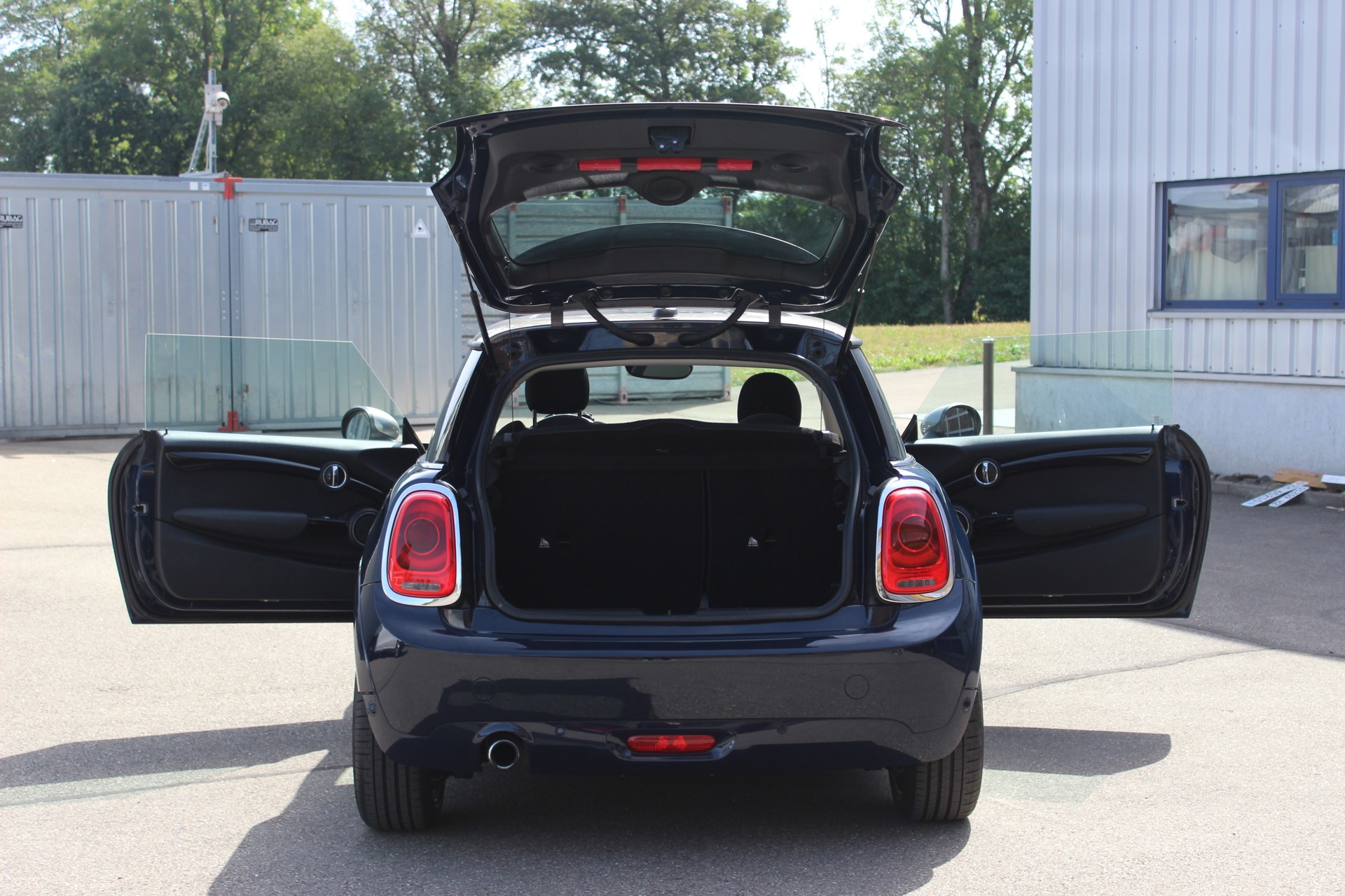MINI 1.5i Cooper-image-4