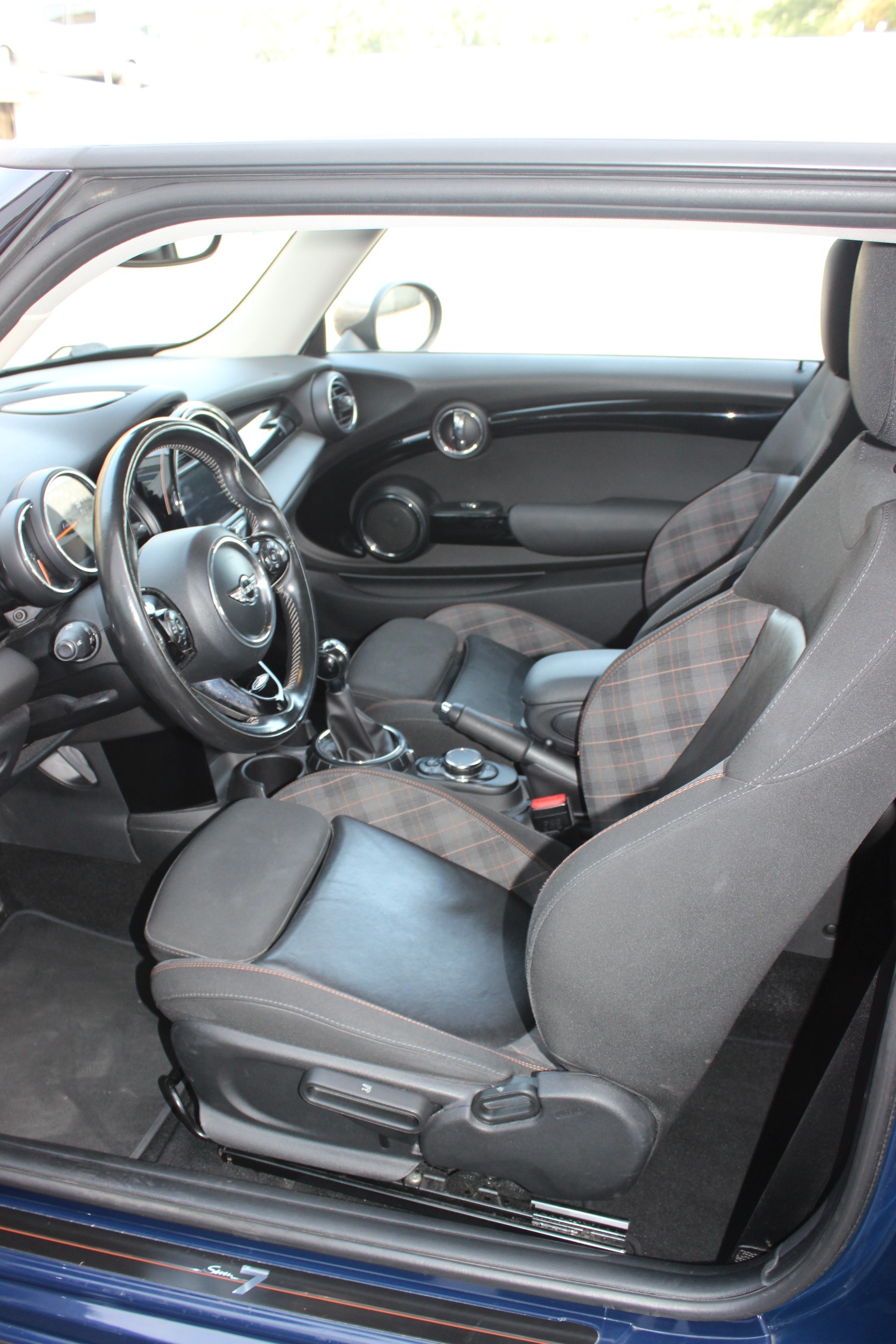 MINI 1.5i Cooper-image-13