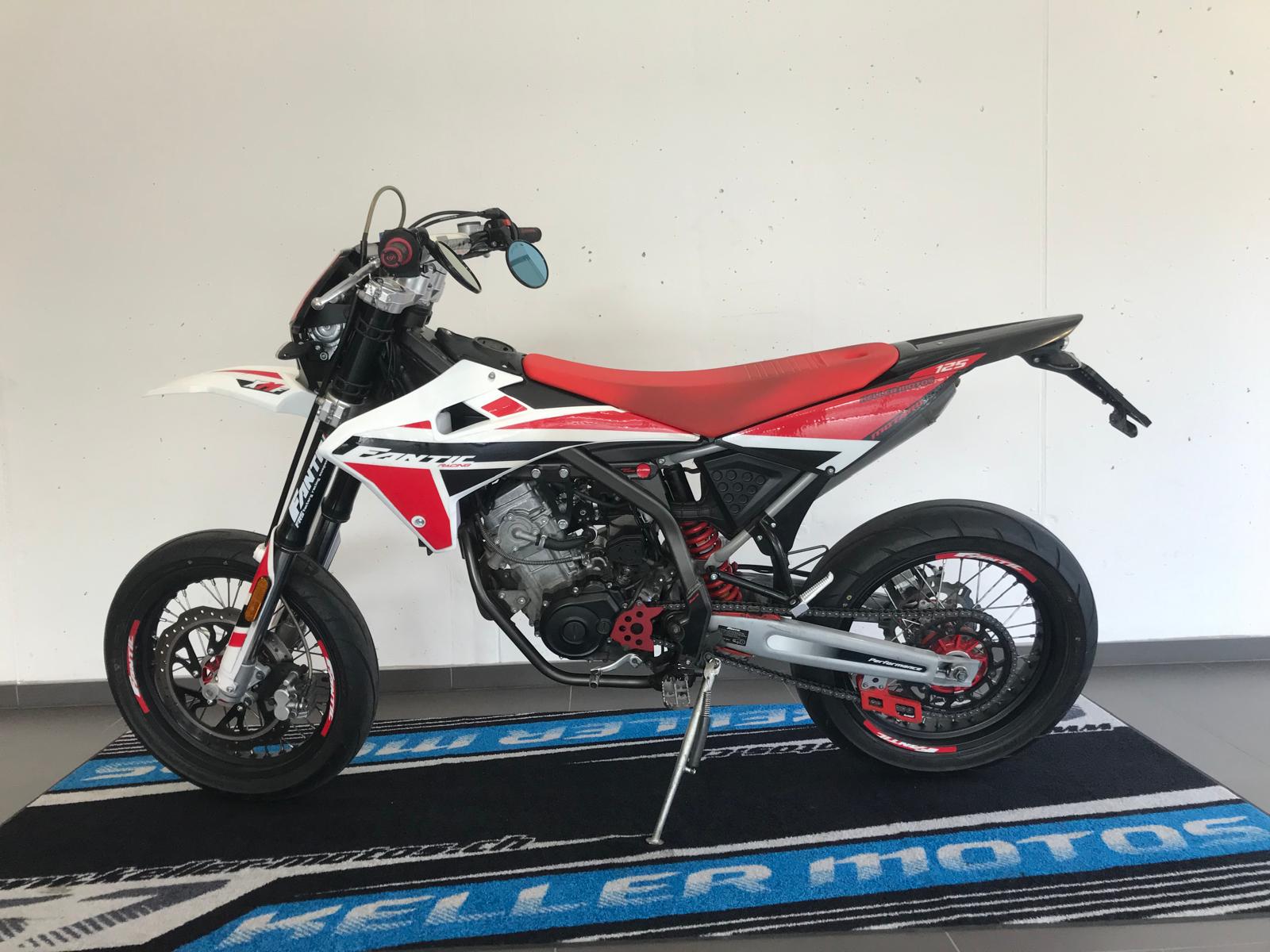 FANTIC XMF 125 Motard-image-1