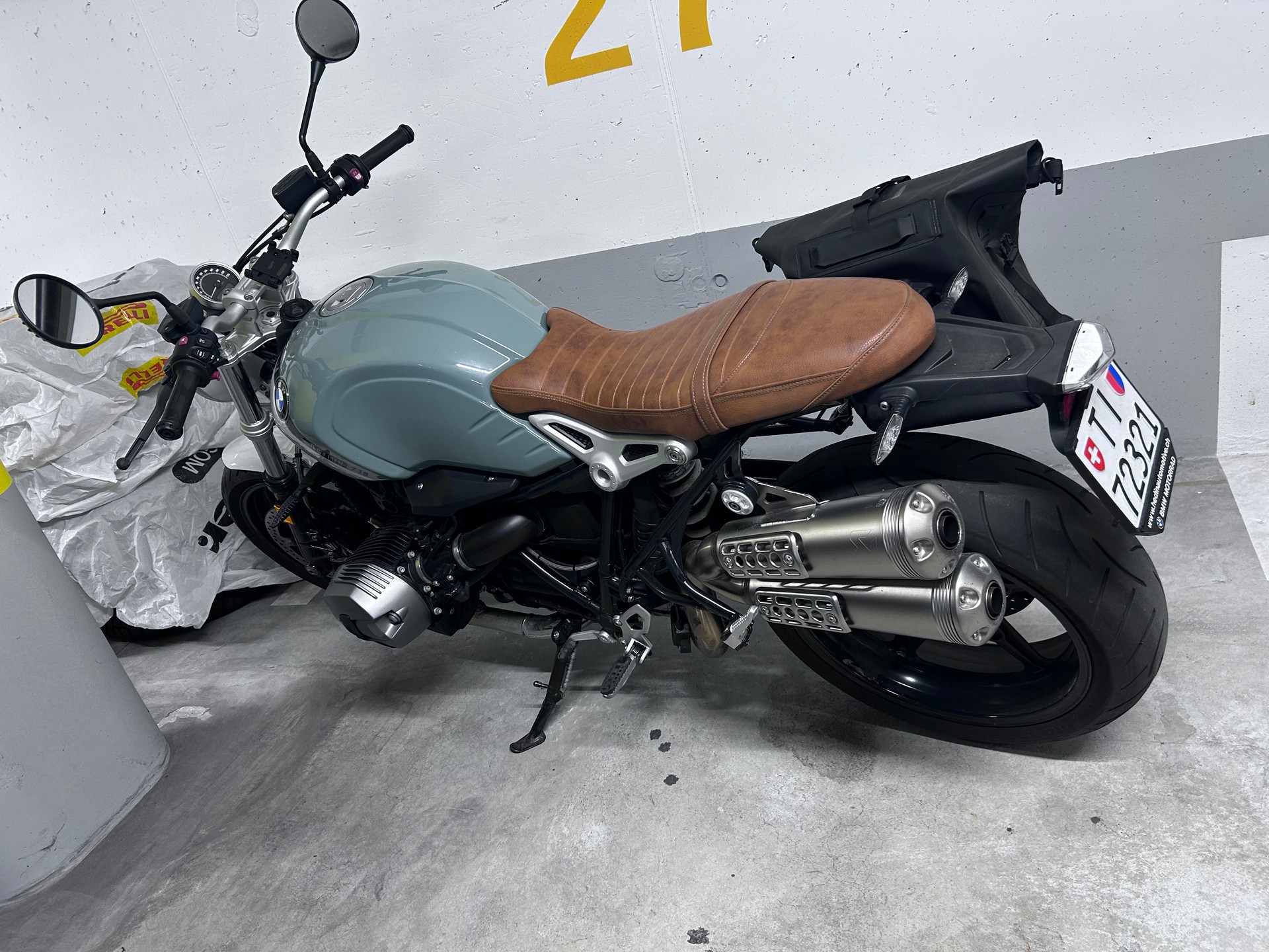 BMW R nineT Scrambler ABS-image-4