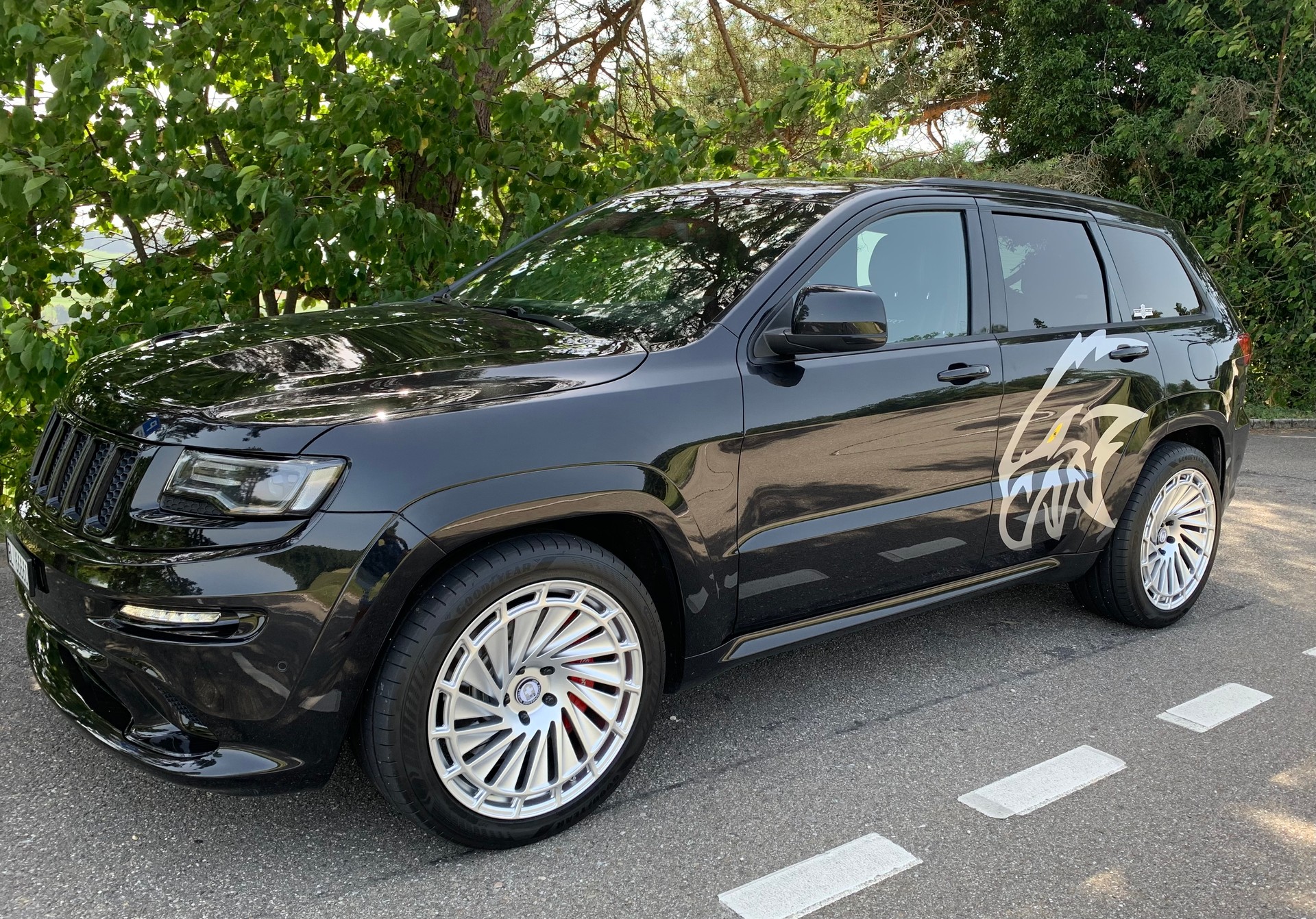 JEEP 6.4 V8 HEMI SRT8-image-3