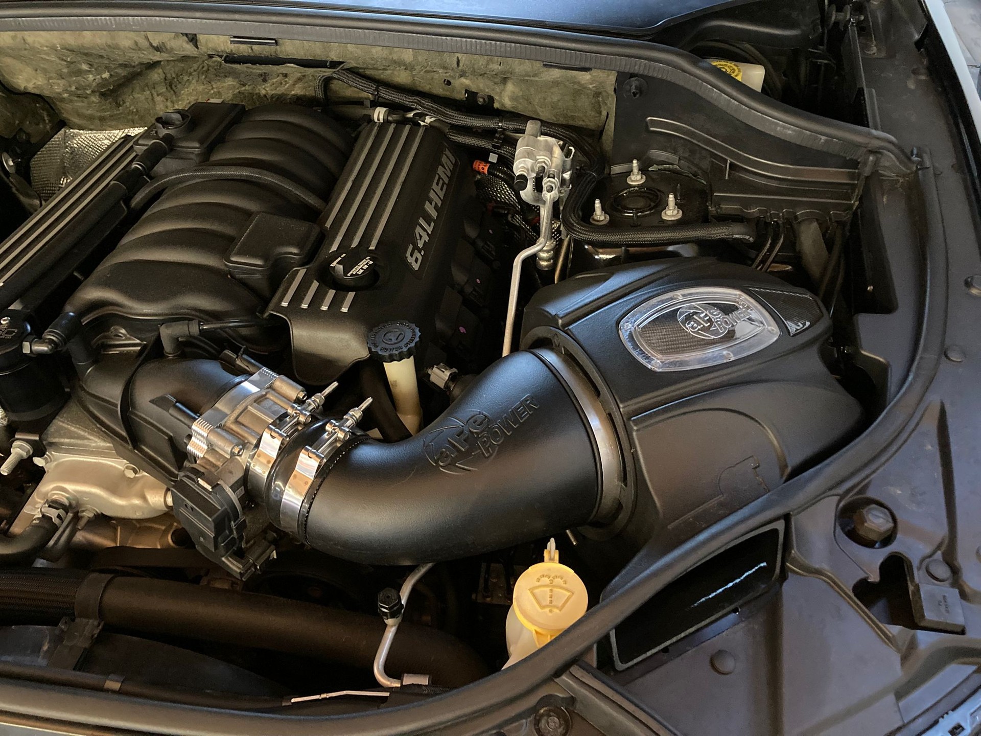 JEEP 6.4 V8 HEMI SRT8-image-12