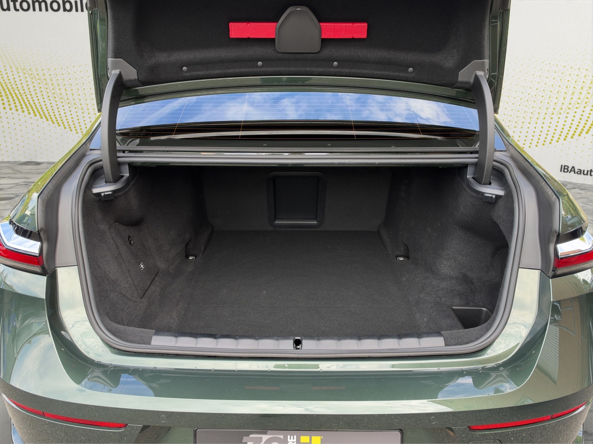 BMW i7 xDrive 60 (CH) INDIVIDUAL-image-8