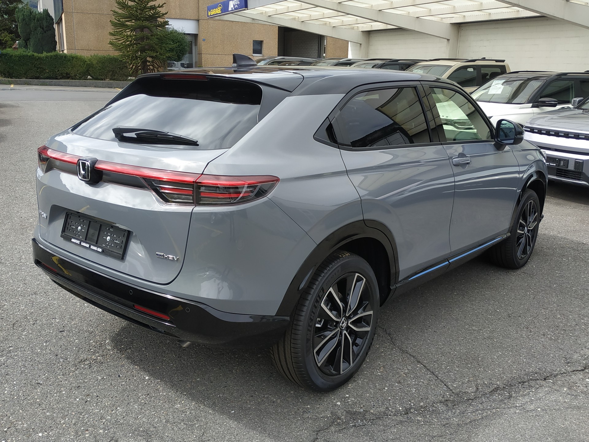 HONDA HR-V 1.5i-MMD Advance Style Plus CVT-image-6
