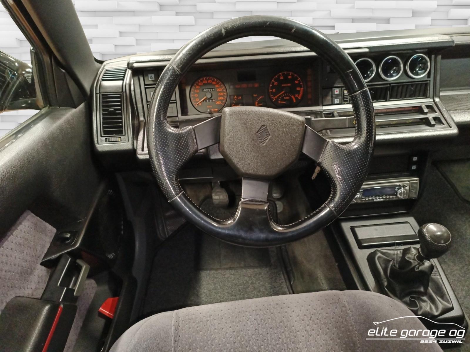 RENAULT R21 2.0 Turbo-image-8