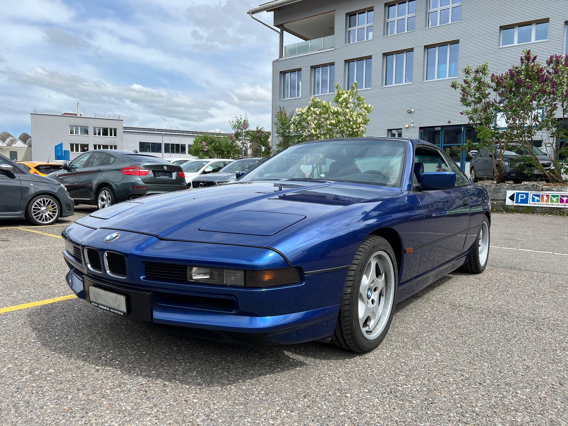BMW 840Ci | Volllederausstattung in Blau-Schwarz | Elektrische & beheizte Sitze | Elektrisches Schiebedach uvm.