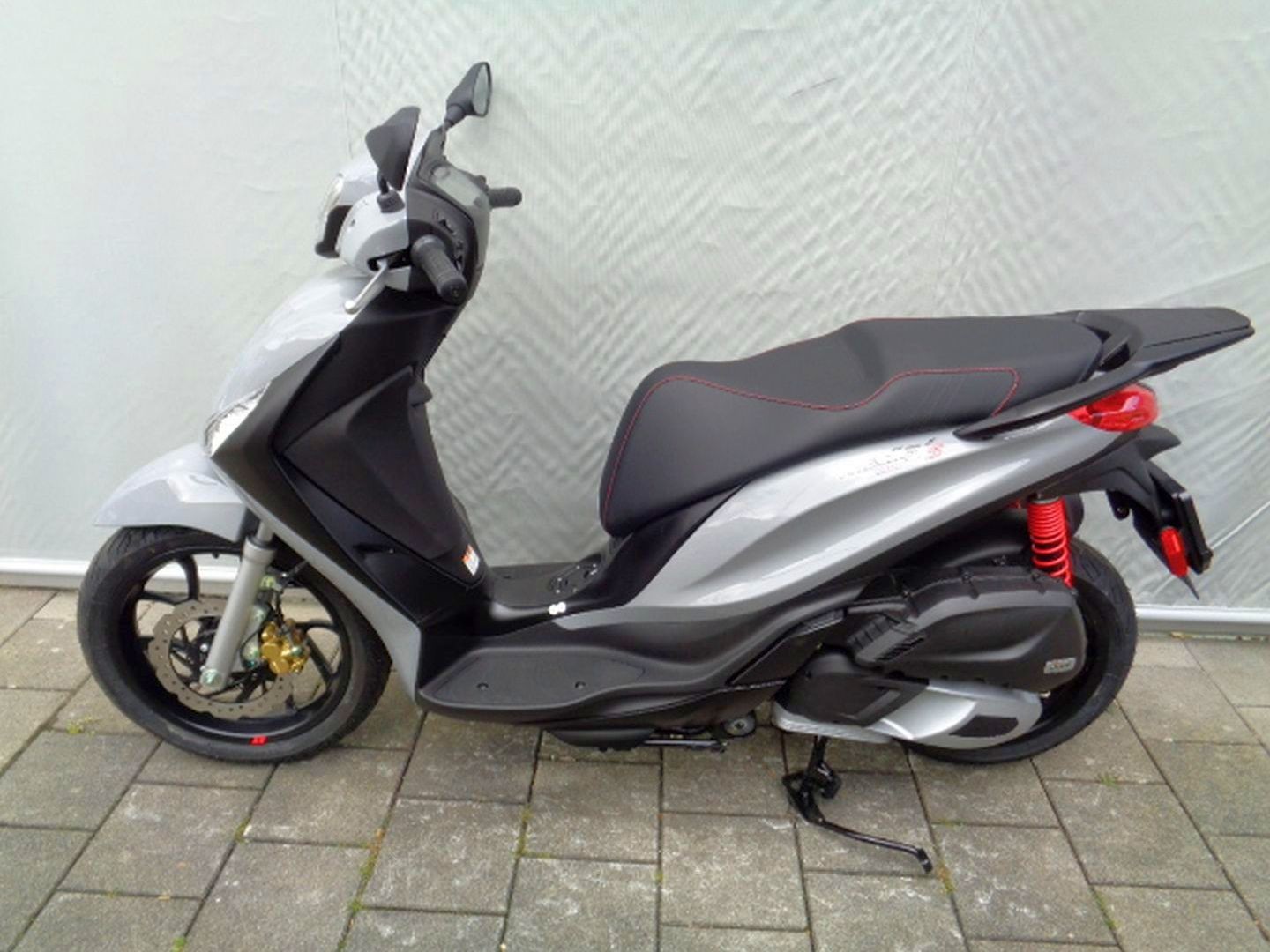 PIAGGIO MEDLEY SPORT 125 RST ABS