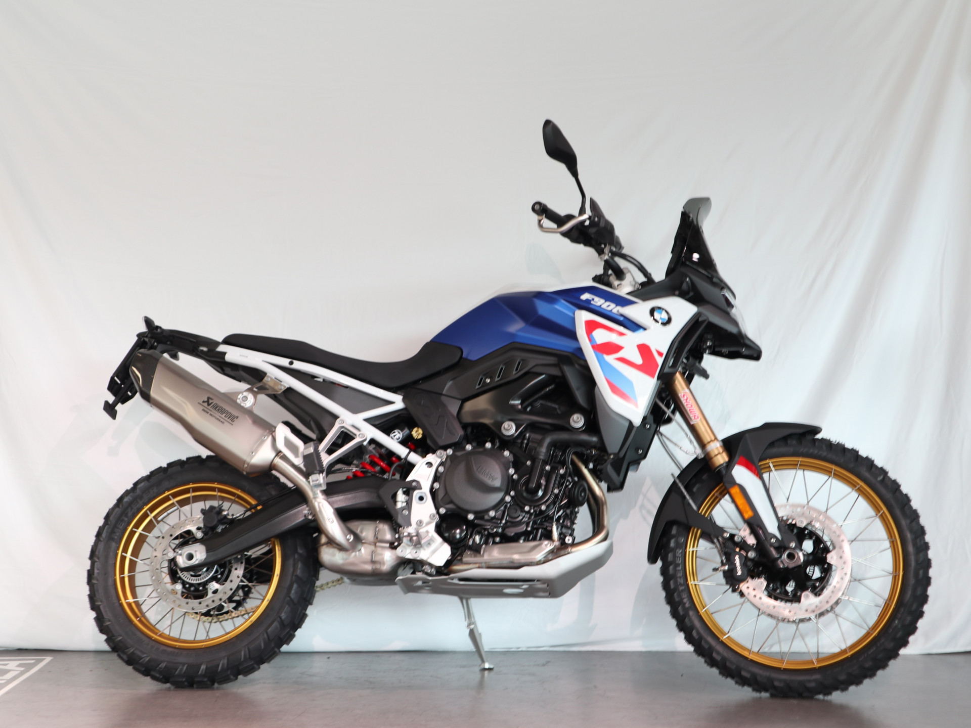 BMW F 900 GS Trophy-image-2