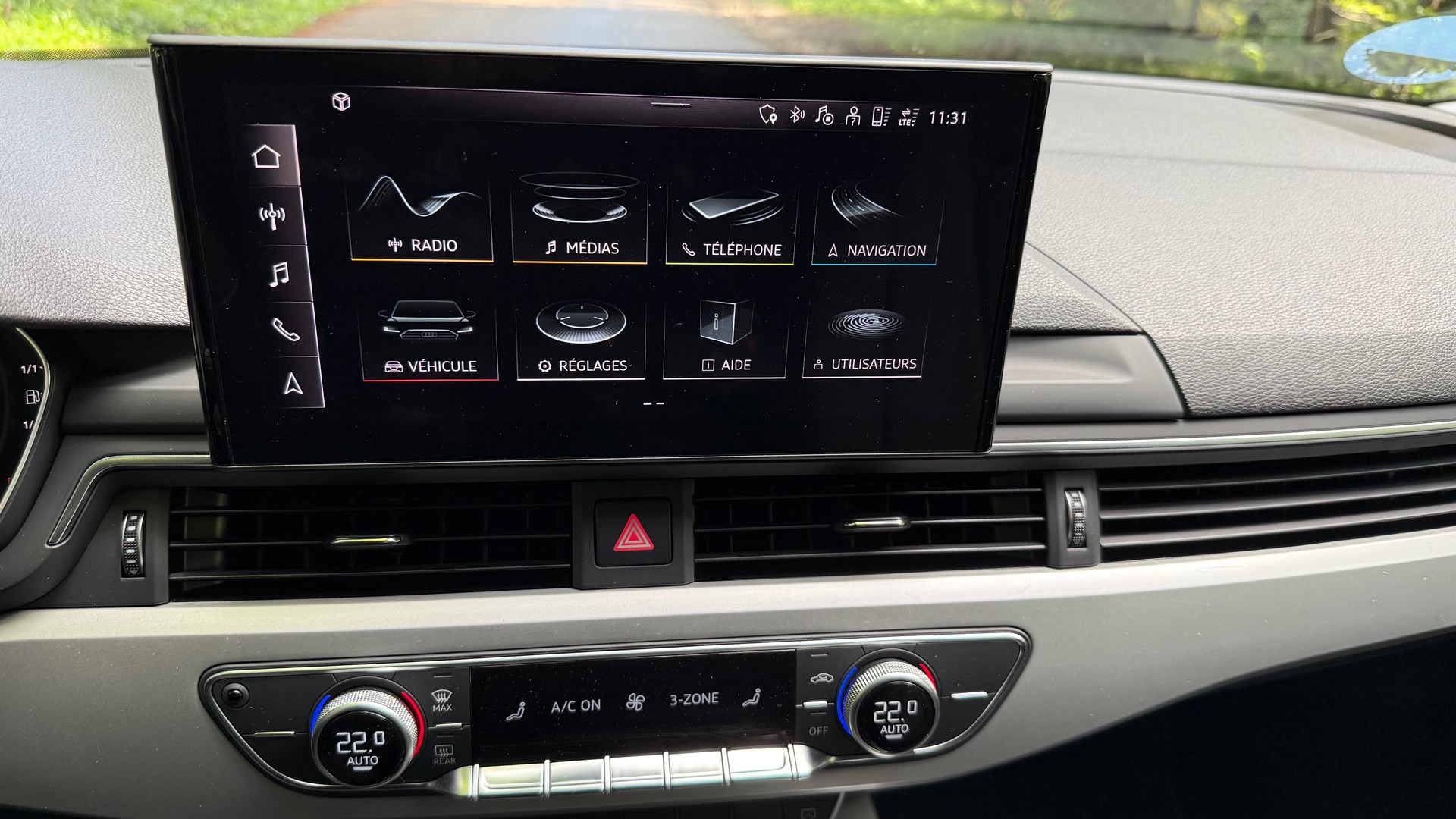 AUDI A4 Avant 35 TDI S-tronic-image-13
