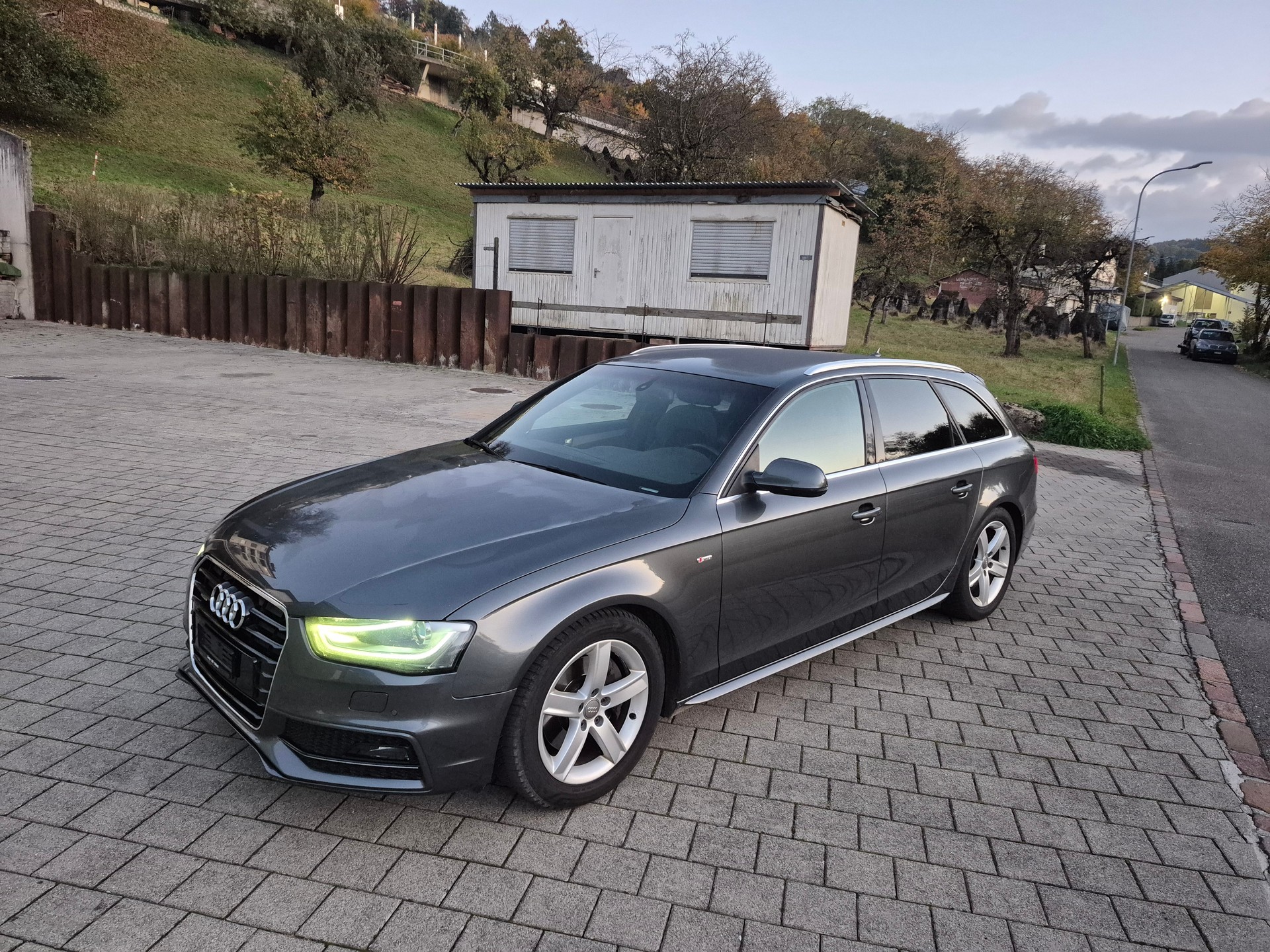 AUDI A4 Avant 3.0 TDI quattro S-tronic