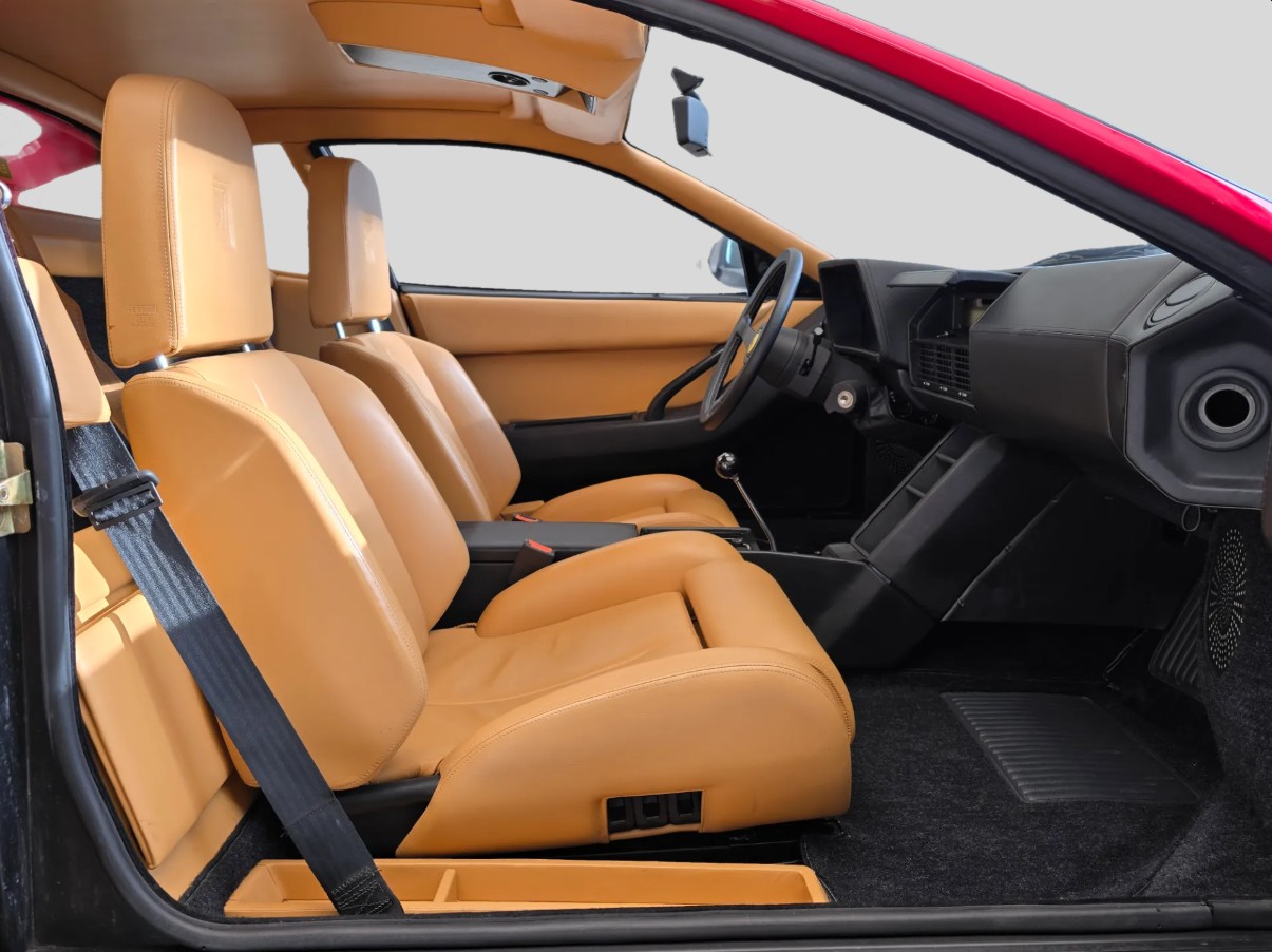 FERRARI Testarossa-image-12