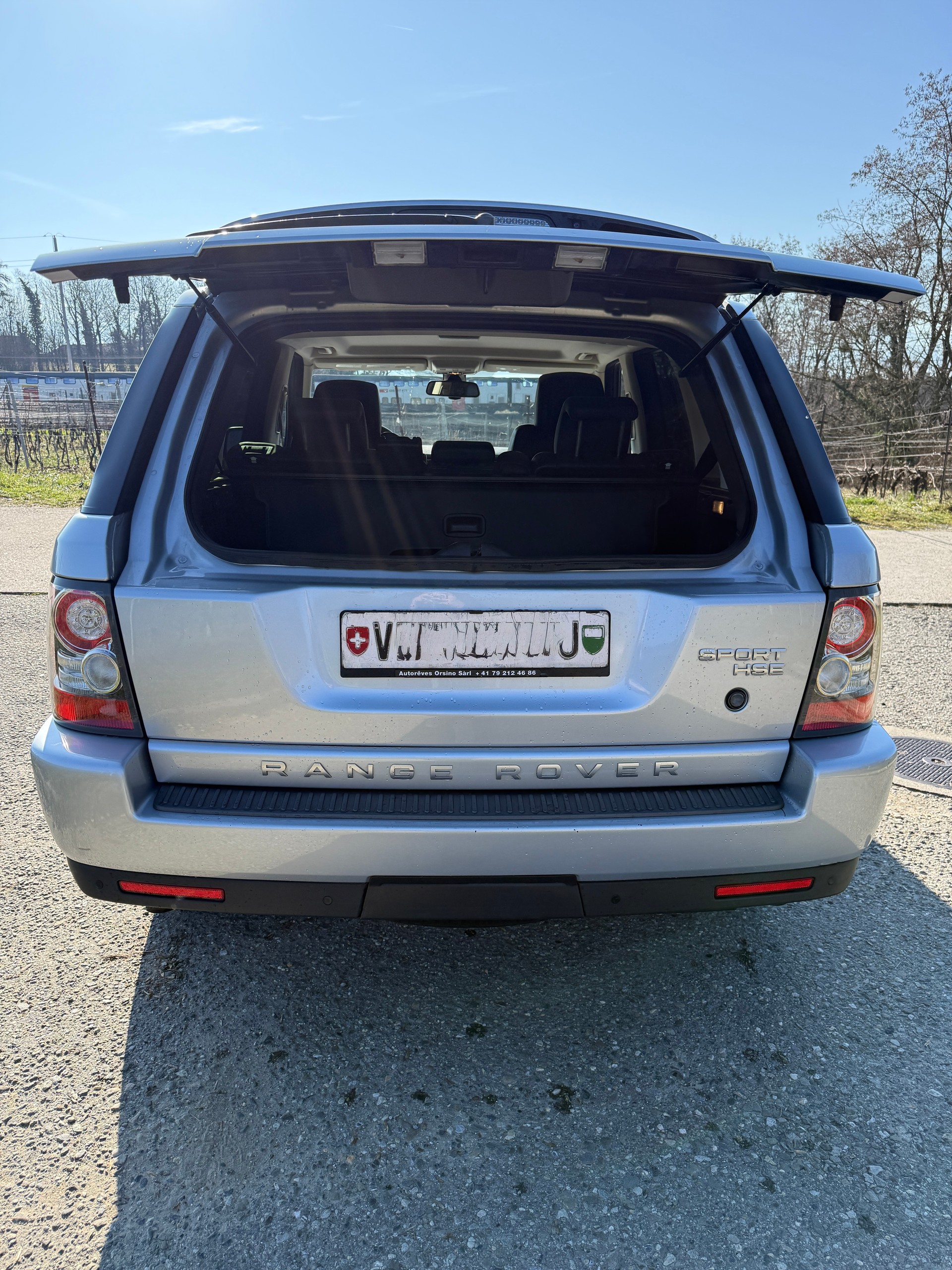 LAND ROVER Range Rover Sport 3.0 TDV6 HSE Automatic-image-6