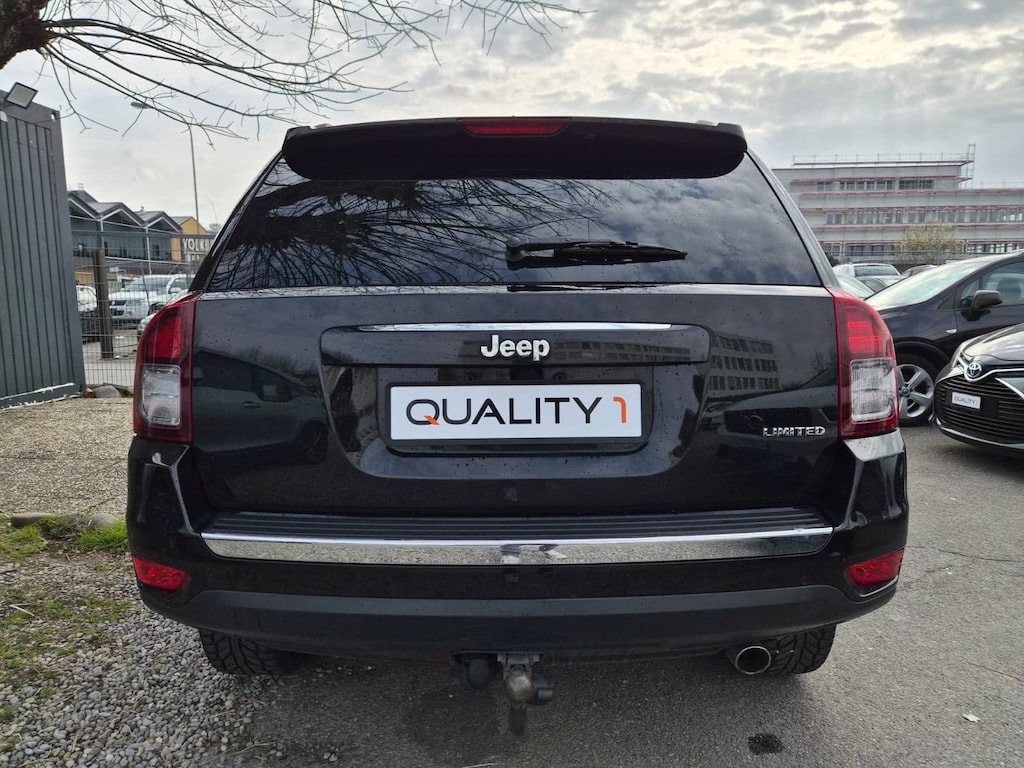 JEEP Compass 2.4 Limited Automatic-image-4