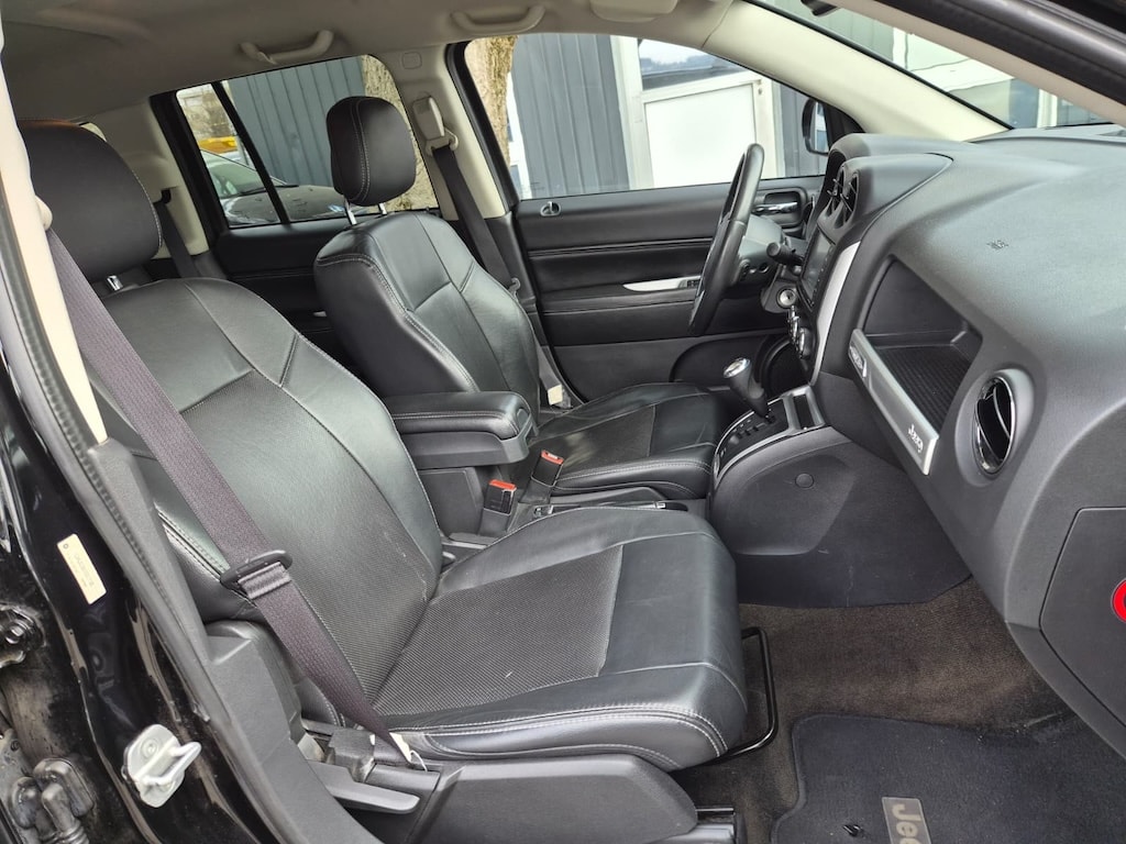 JEEP Compass 2.4 Limited Automatic-image-10