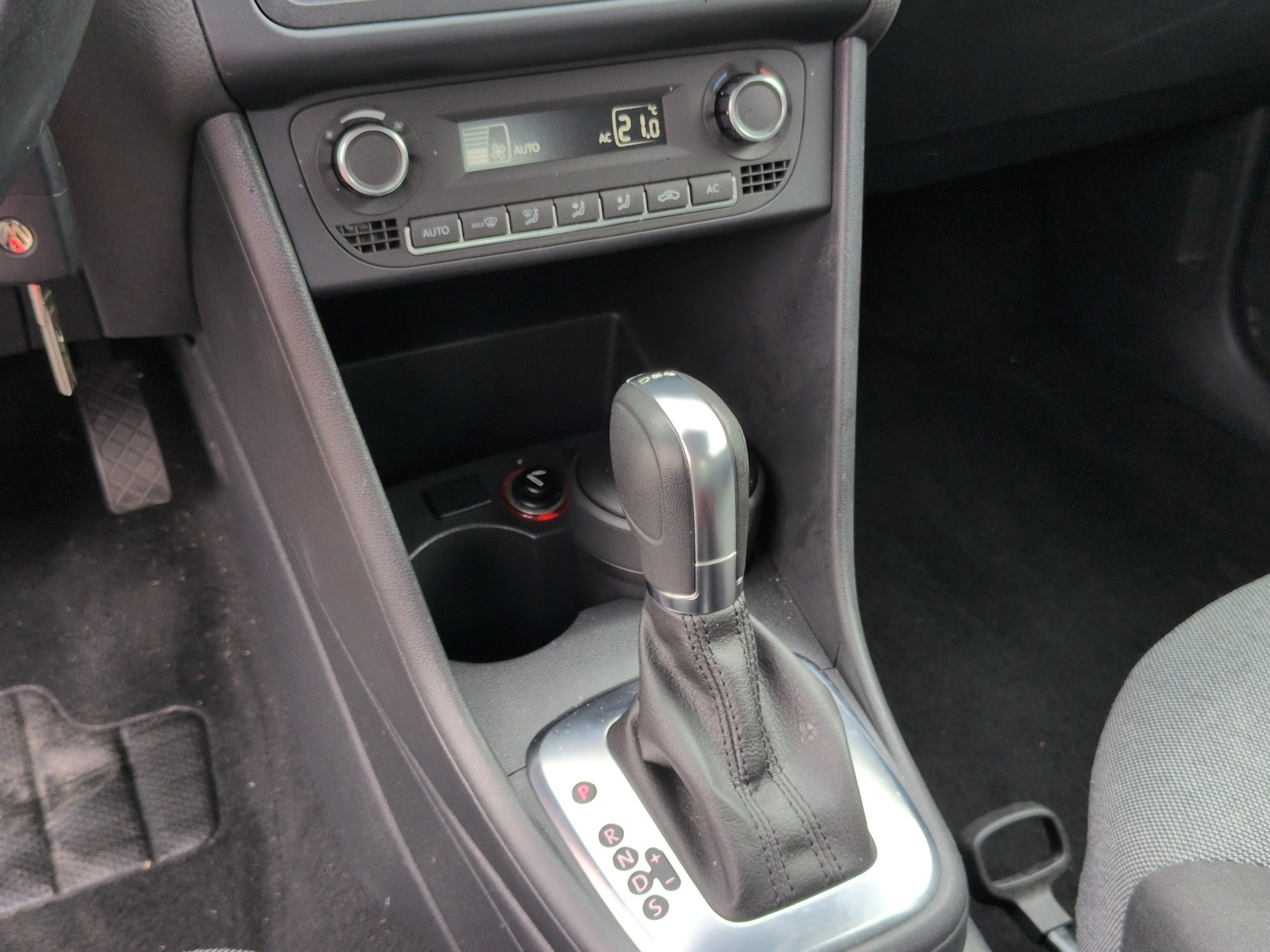 VW Polo 1.2 TSI Comfortline DSG-image-11