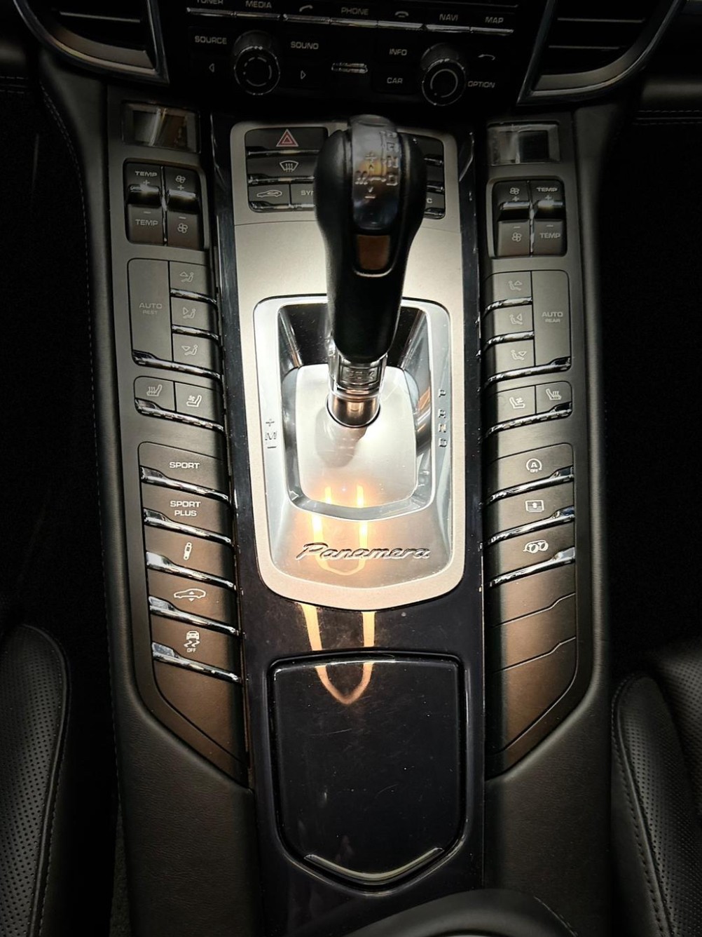 PORSCHE Panamera 4S 3.0 PDK-image-5