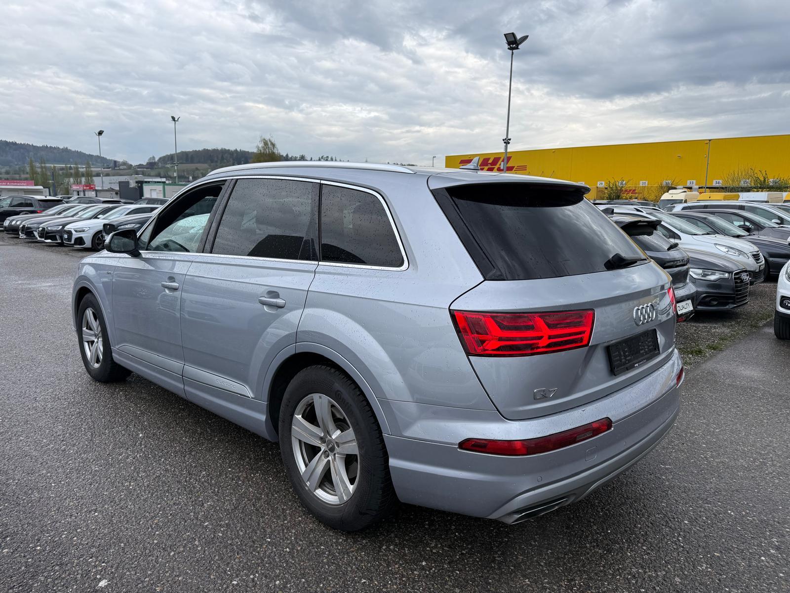 AUDI Q7 3.0 V6 TDI quattro T-Tronic-showroom-element-3