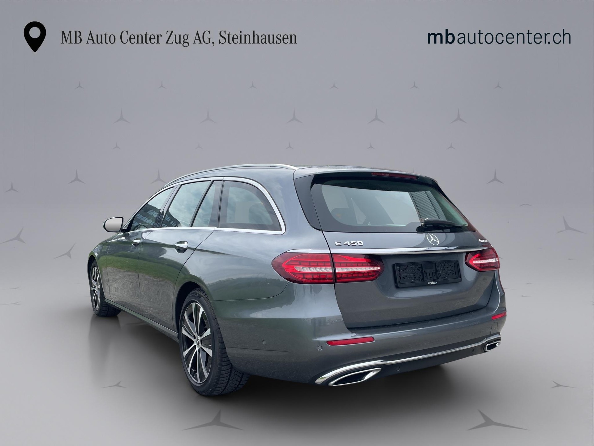 MERCEDES-BENZ E 450 Avantgarde 4matic Kombi-showroom-element-2