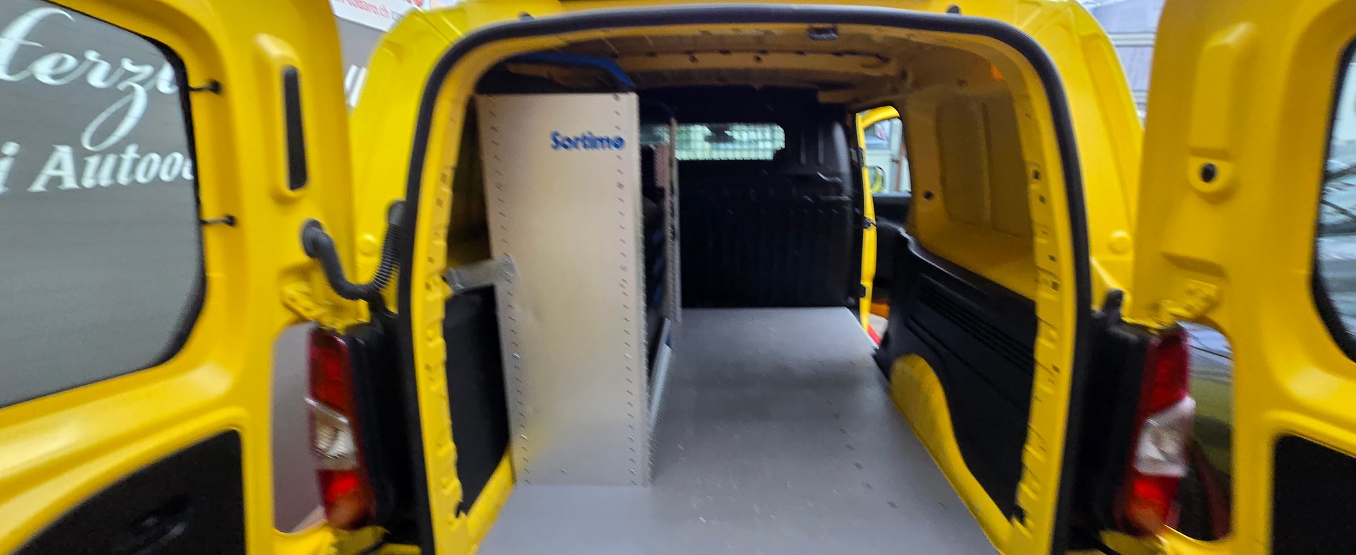 OPEL Combo 1.5 XL Essentia s/s Erhöhte Nutzlast-image-20