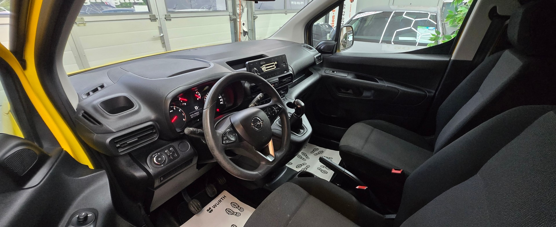 OPEL Combo 1.5 XL Essentia s/s Erhöhte Nutzlast-image-14