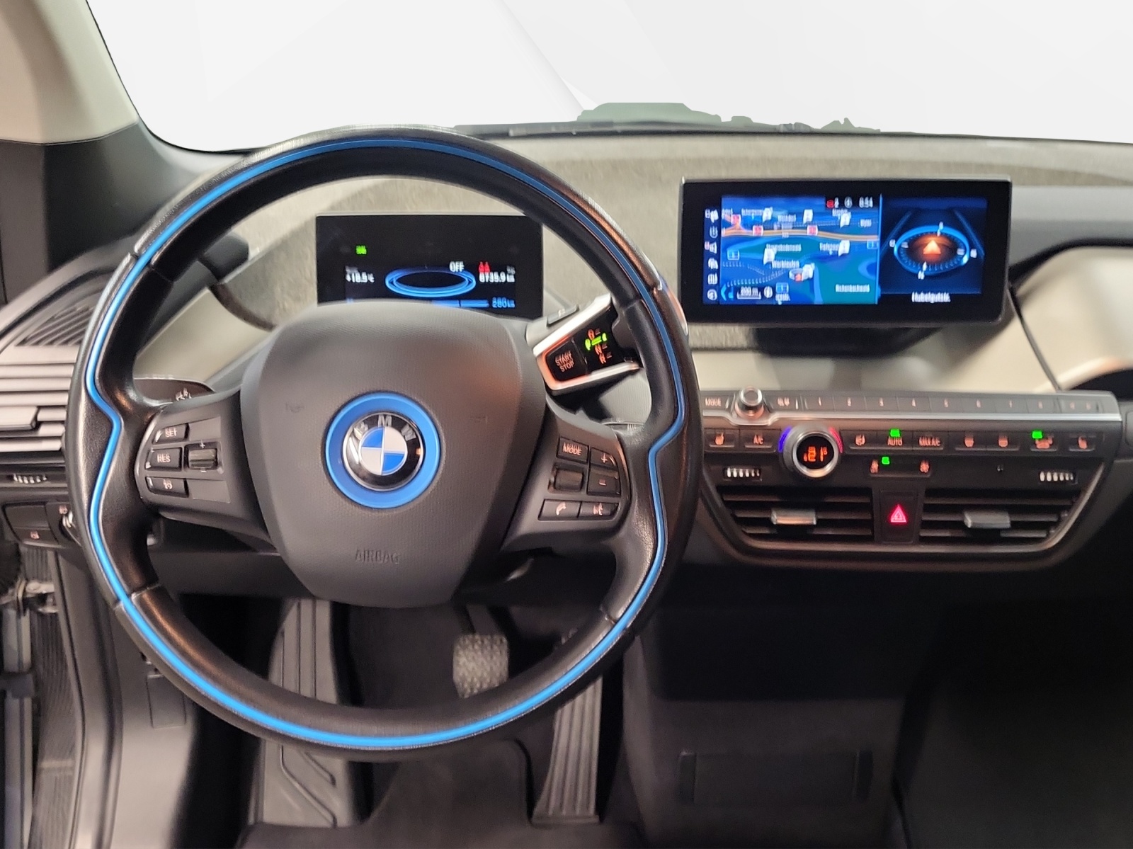 BMW i3 (120Ah) Fleet Edition-image-12