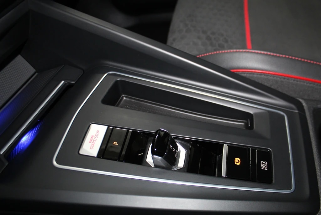 VW Golf 2.0 TSI GTI Clubsport 45 DSG Akrapovic-image-15