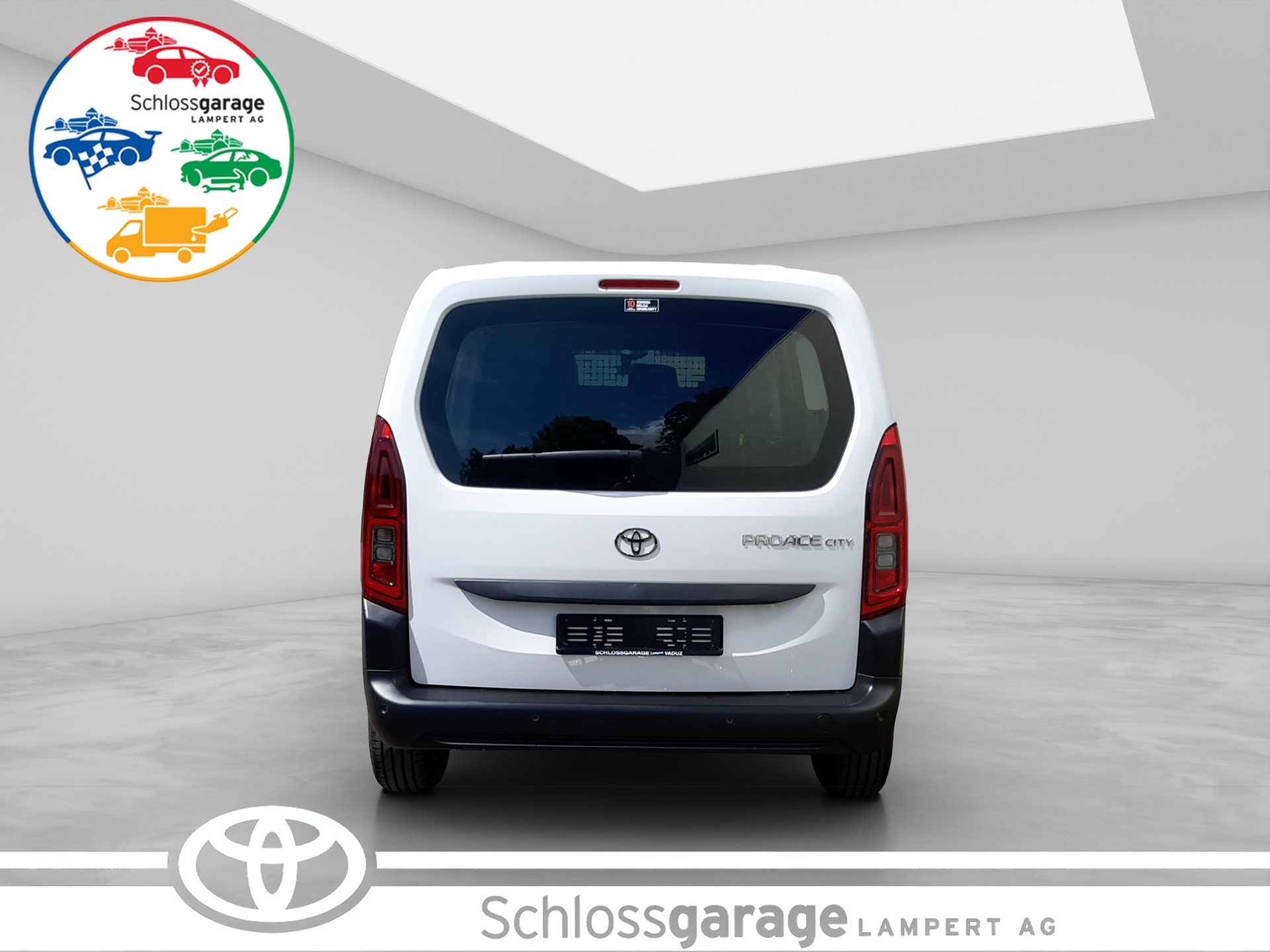 TOYOTA PROACE CITY Van L1 1.2 Active-image-4