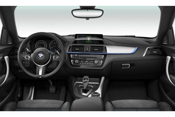 BMW M240i xDrive Coupé-image-6