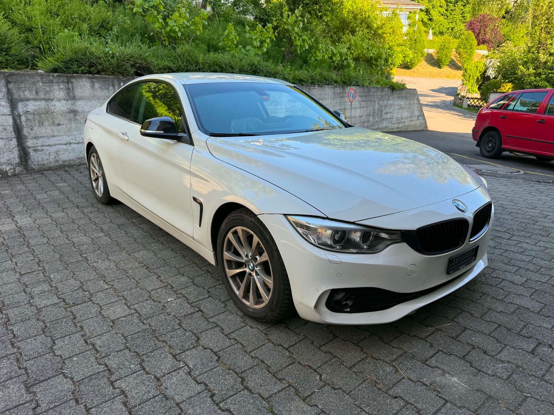 BMW 420d Coupé Sport Line Steptronic-image-1