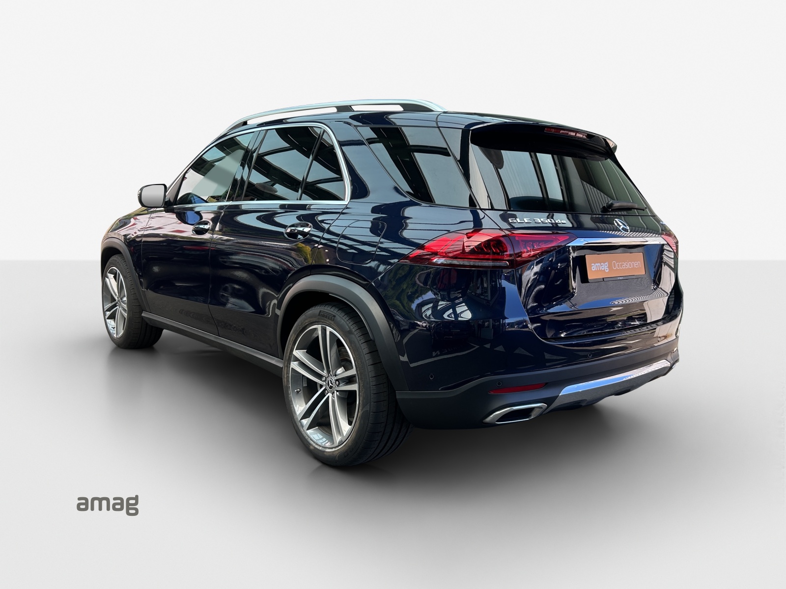 MERCEDES-BENZ GLE 350 de 4Matic 9G-Tronic-showroom-element-2