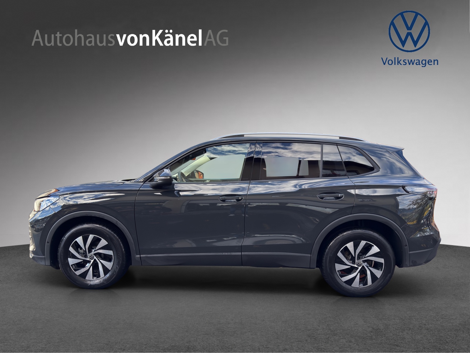 VW Tiguan 2.0 TSI DSG United 4Motion-showroom-element-1